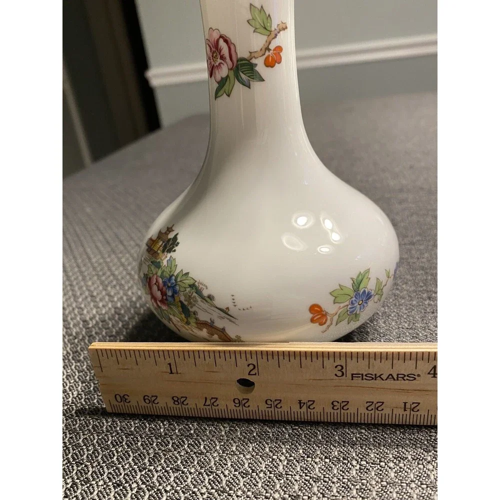 Vtg Crown  Staffordshire Bone China Pagoda Floral 5 7/8” Bud Vase England